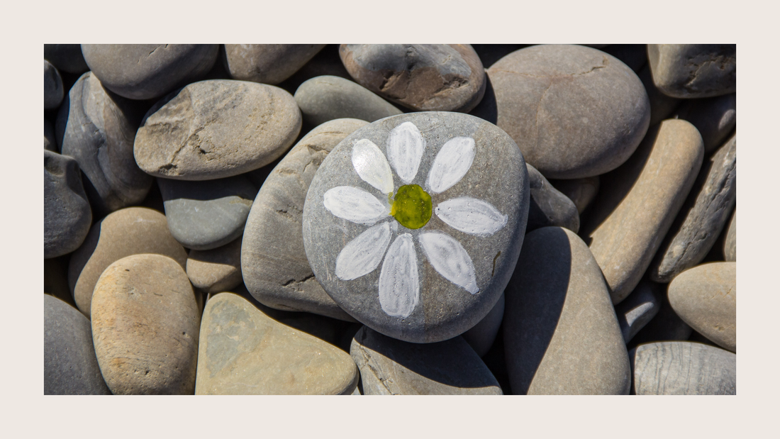 Beyond the Pages – Creative and Alternative Guest Book Ideas for a Celebration of Life