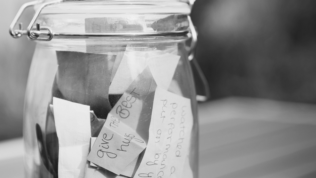The Healing Power of a Memory Jar: A Simple Way to Keep Love Close